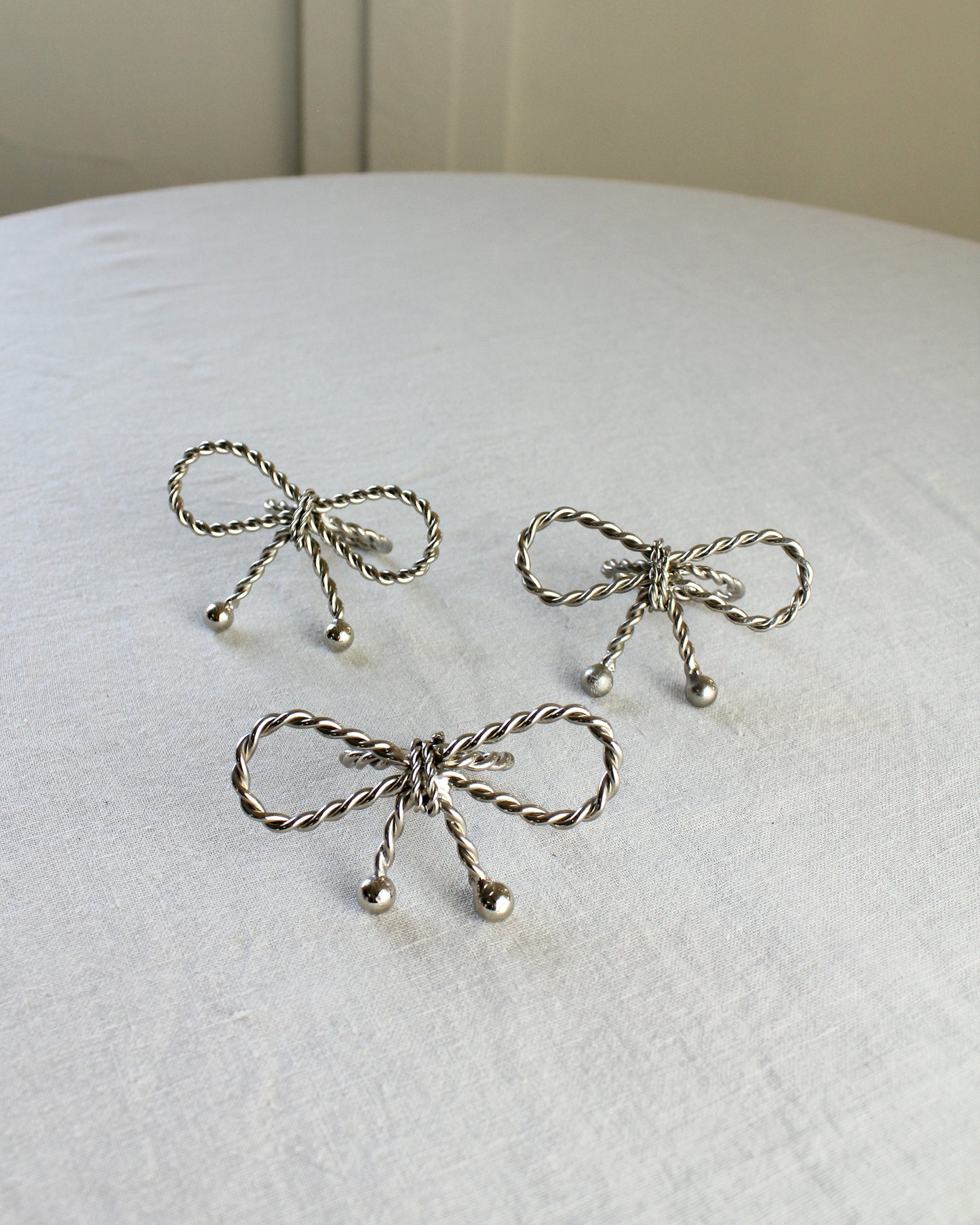 Twisted Bow Napkin Rings