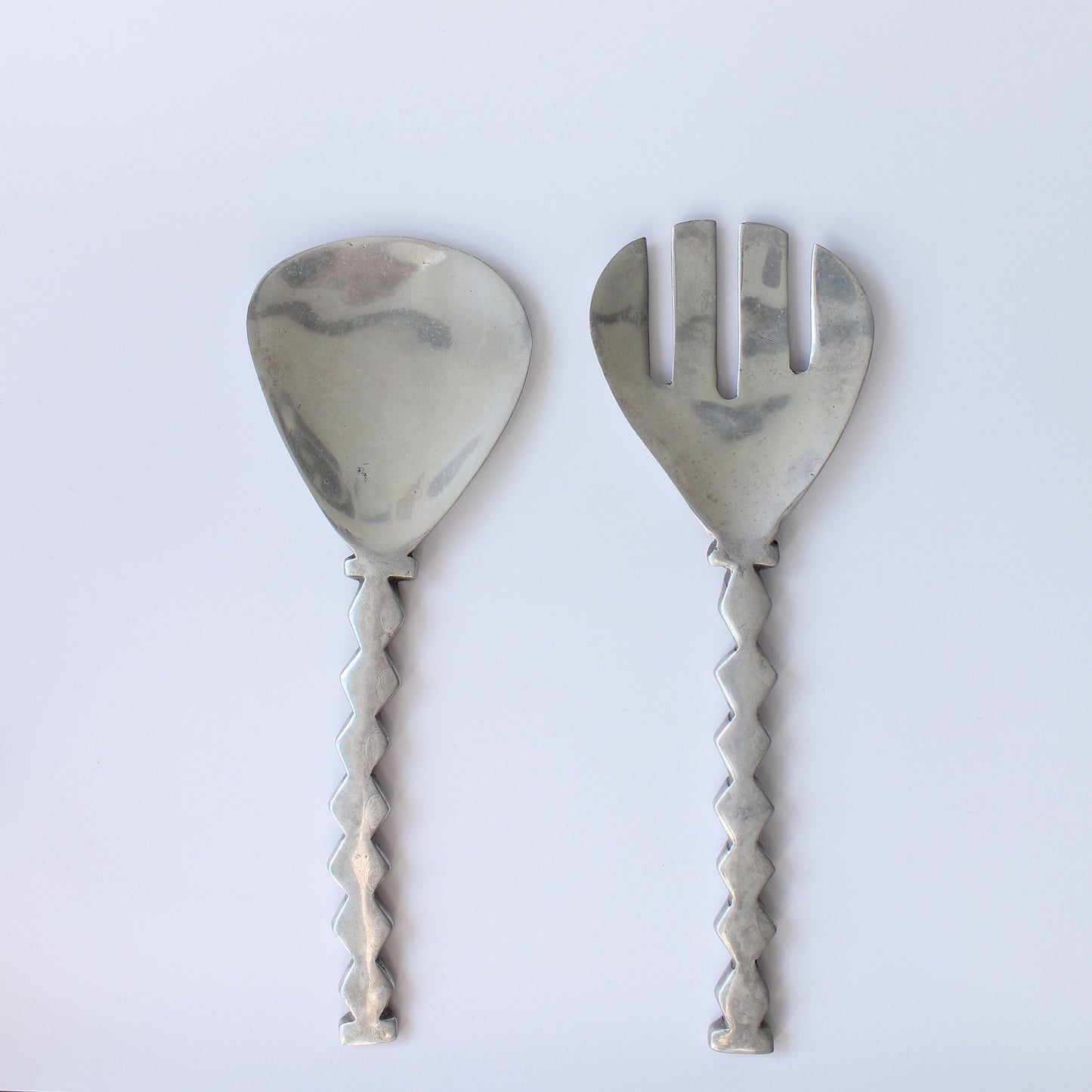 Oversized Zig Zag Salad Servers