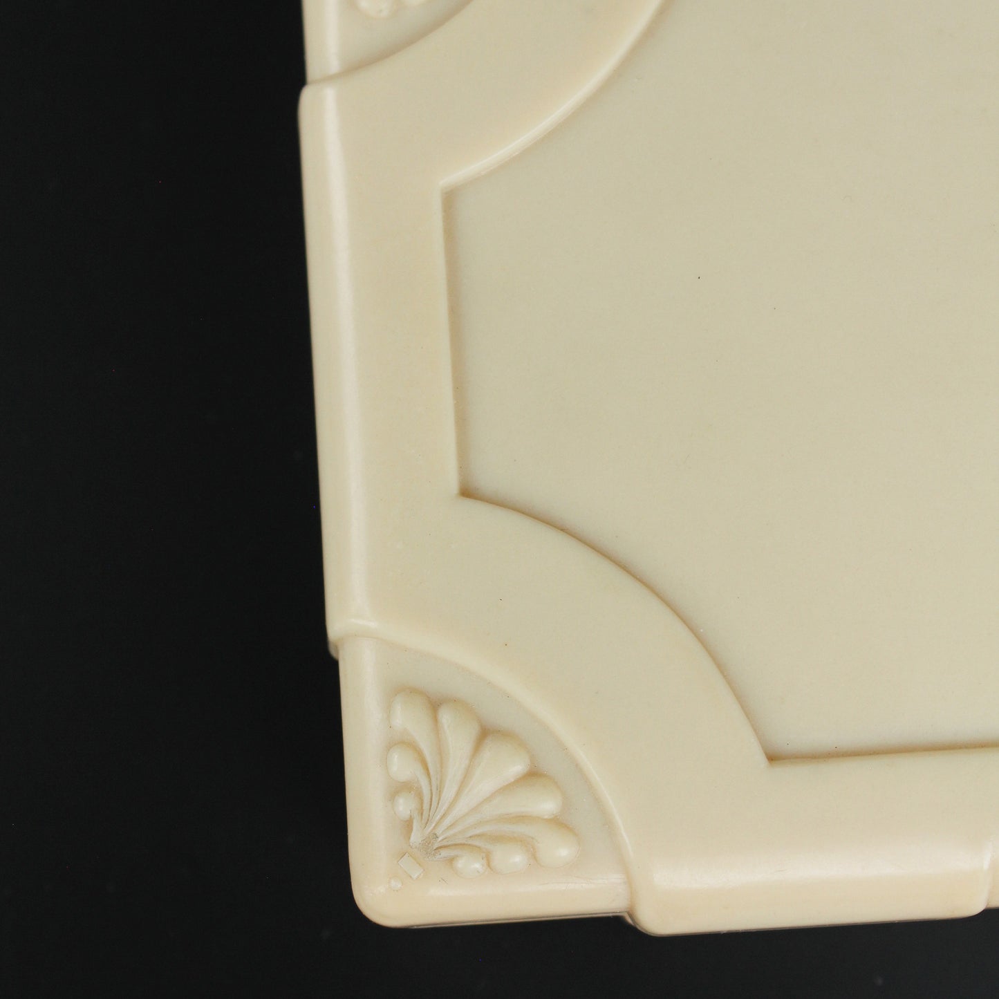 1930s Bakerlite Art Deco Jewellery Box