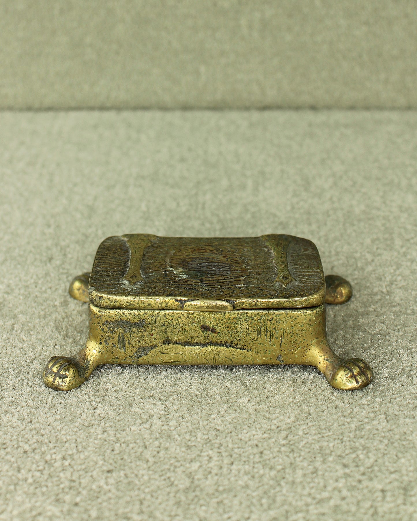 Clawfoot Treasure Chest Match Box