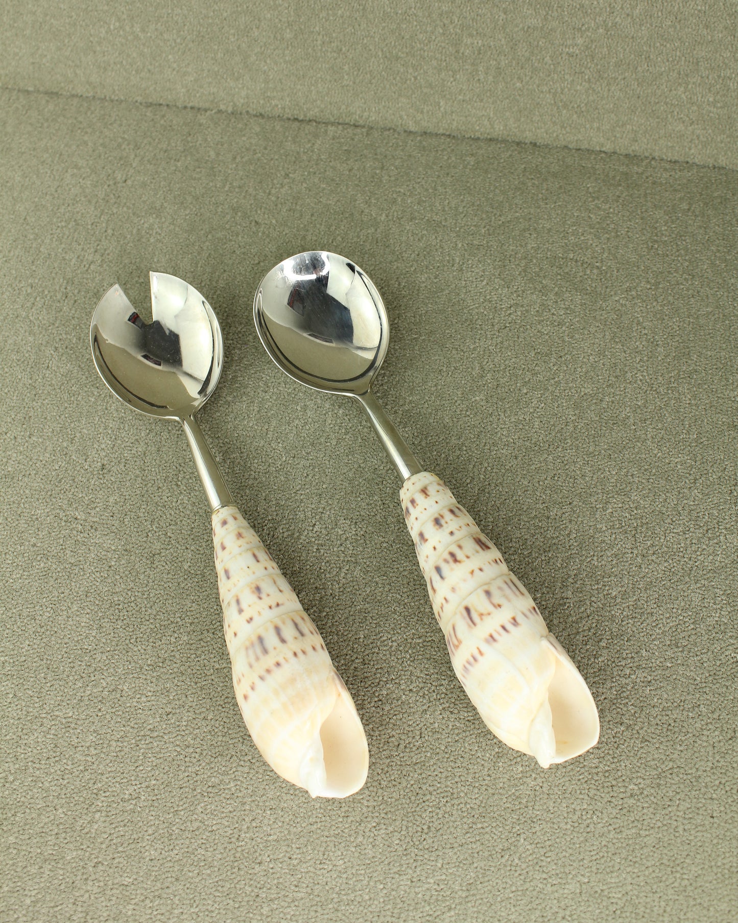Shell Handle Salad Servers