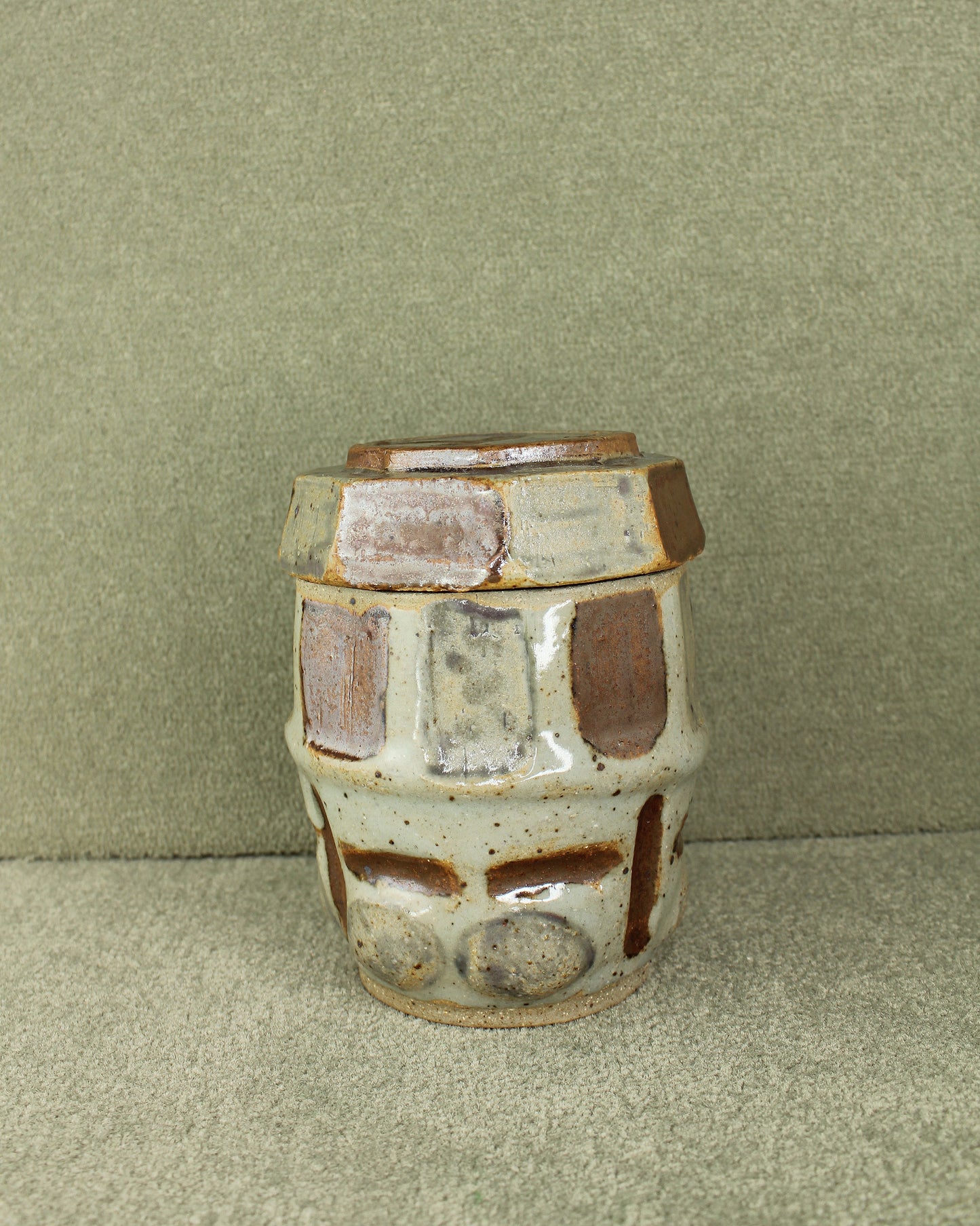 '92 Ceramic Pot