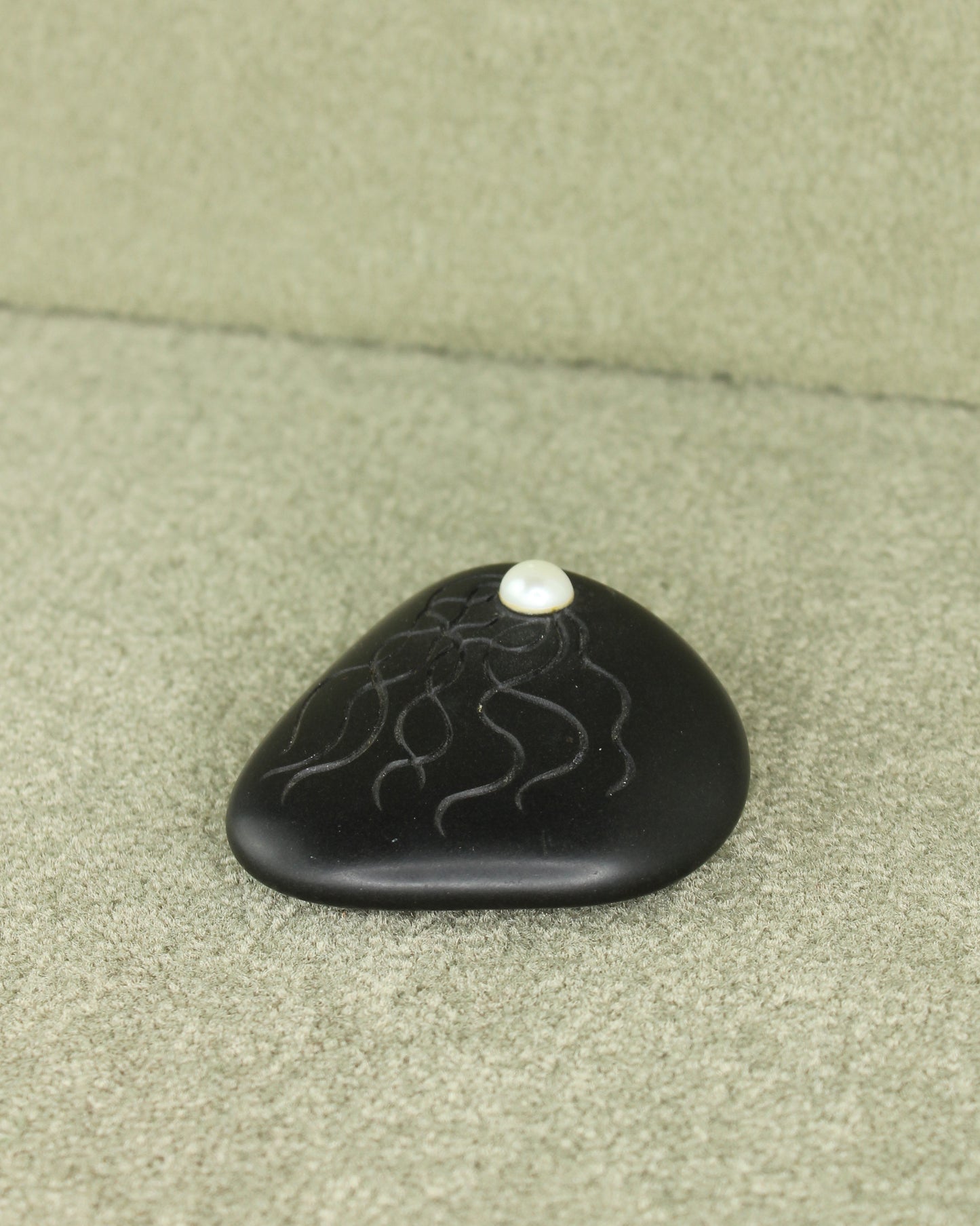 Pearl & Soapstone Jellyfish Object