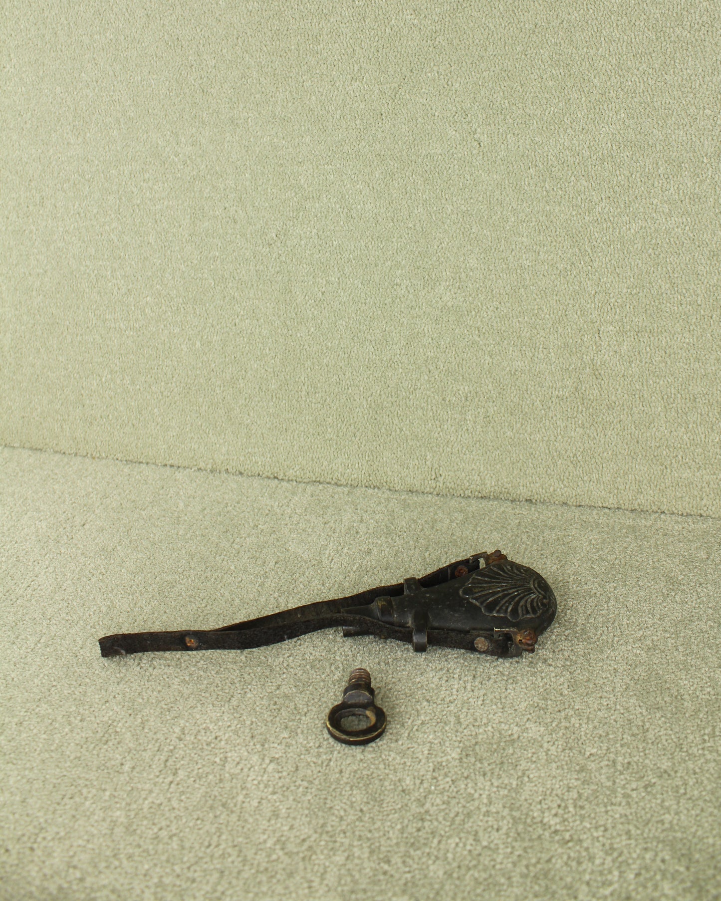 Bronze Shell Powder Flask