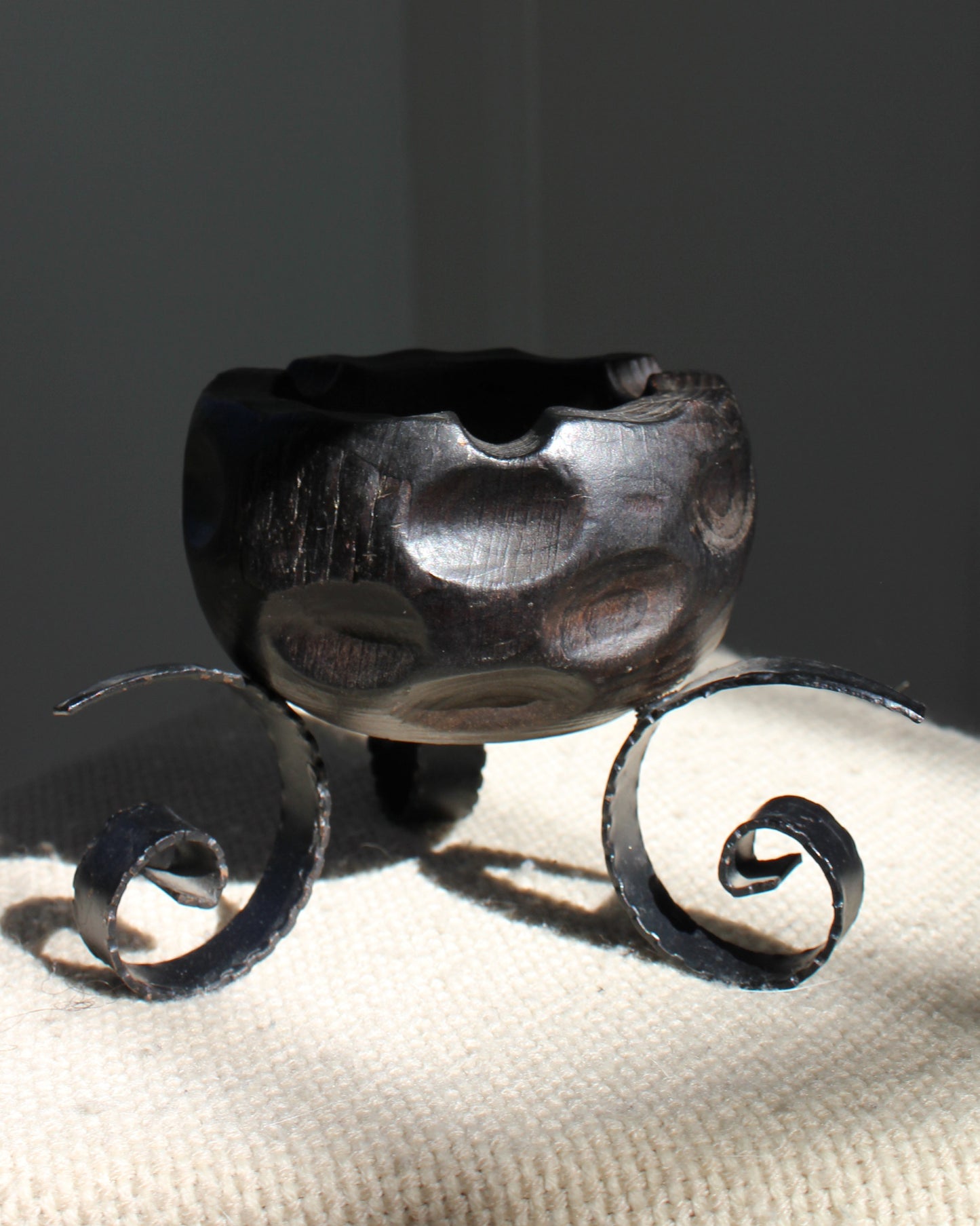 Pedestal Folklore Bowl