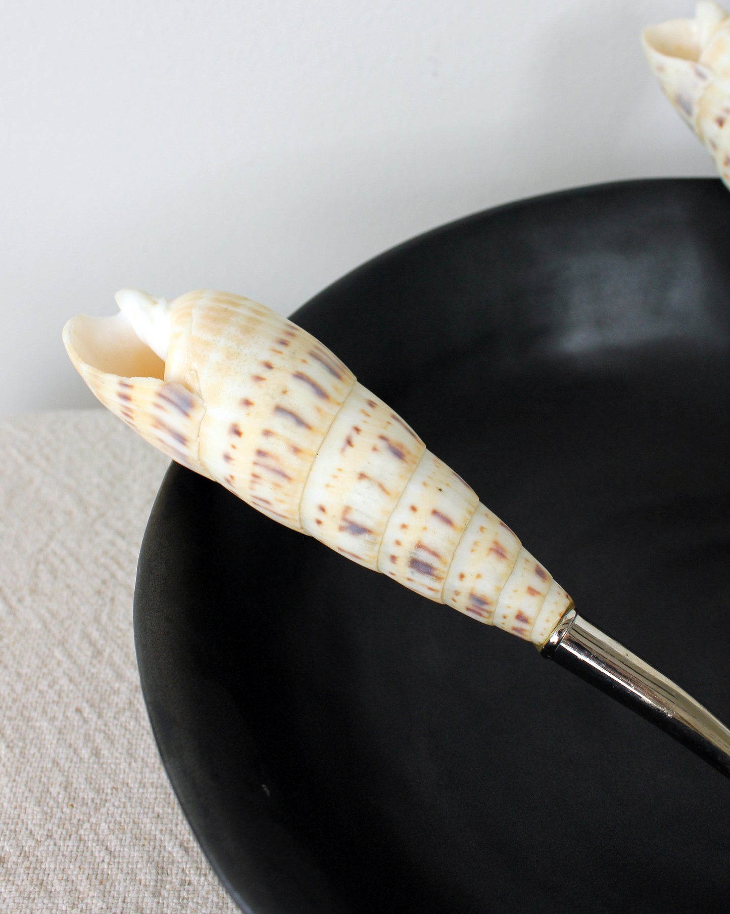 Shell Handle Salad Servers