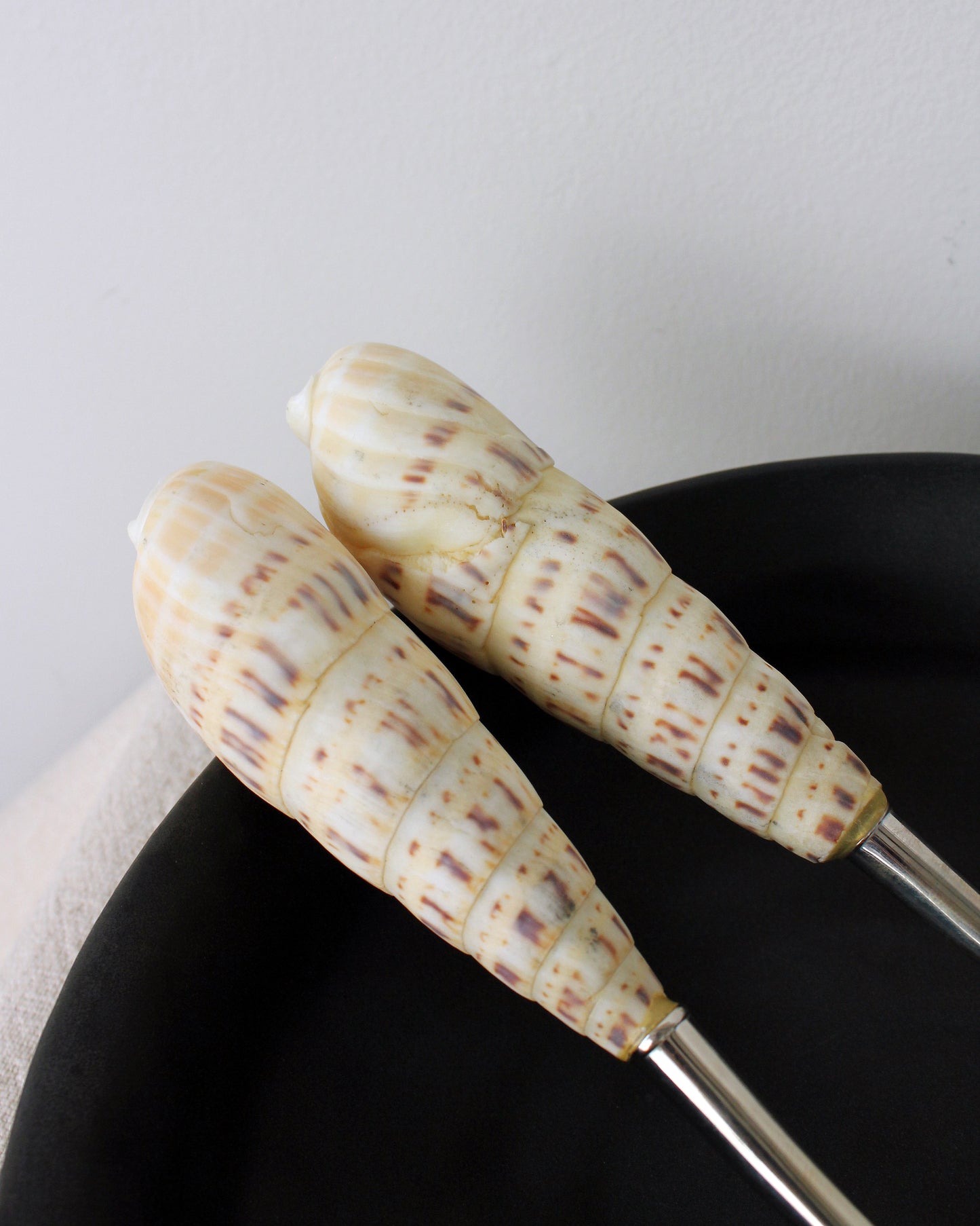 Shell Handle Salad Servers