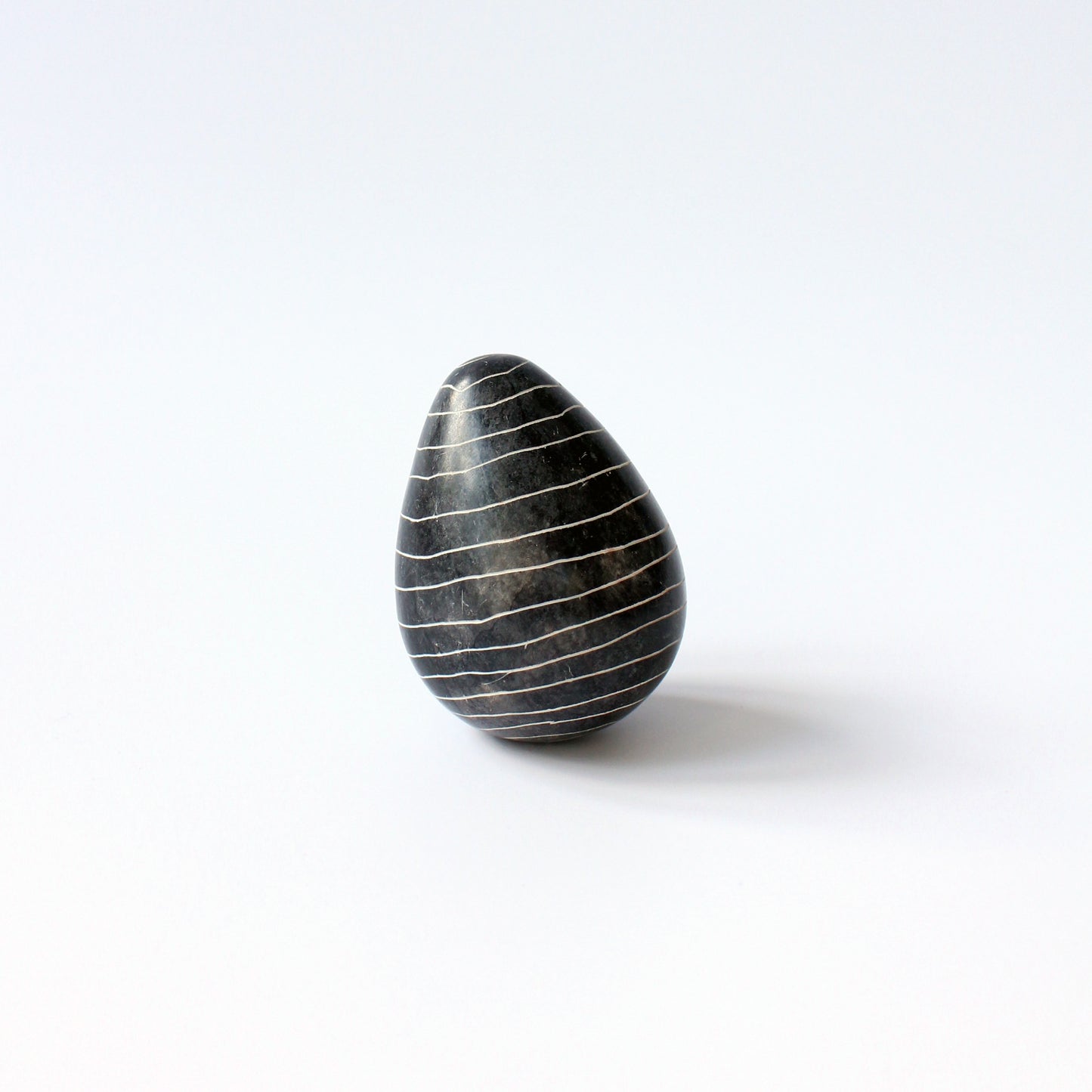 Vintage 1990s Black and White Etched Stone Egg