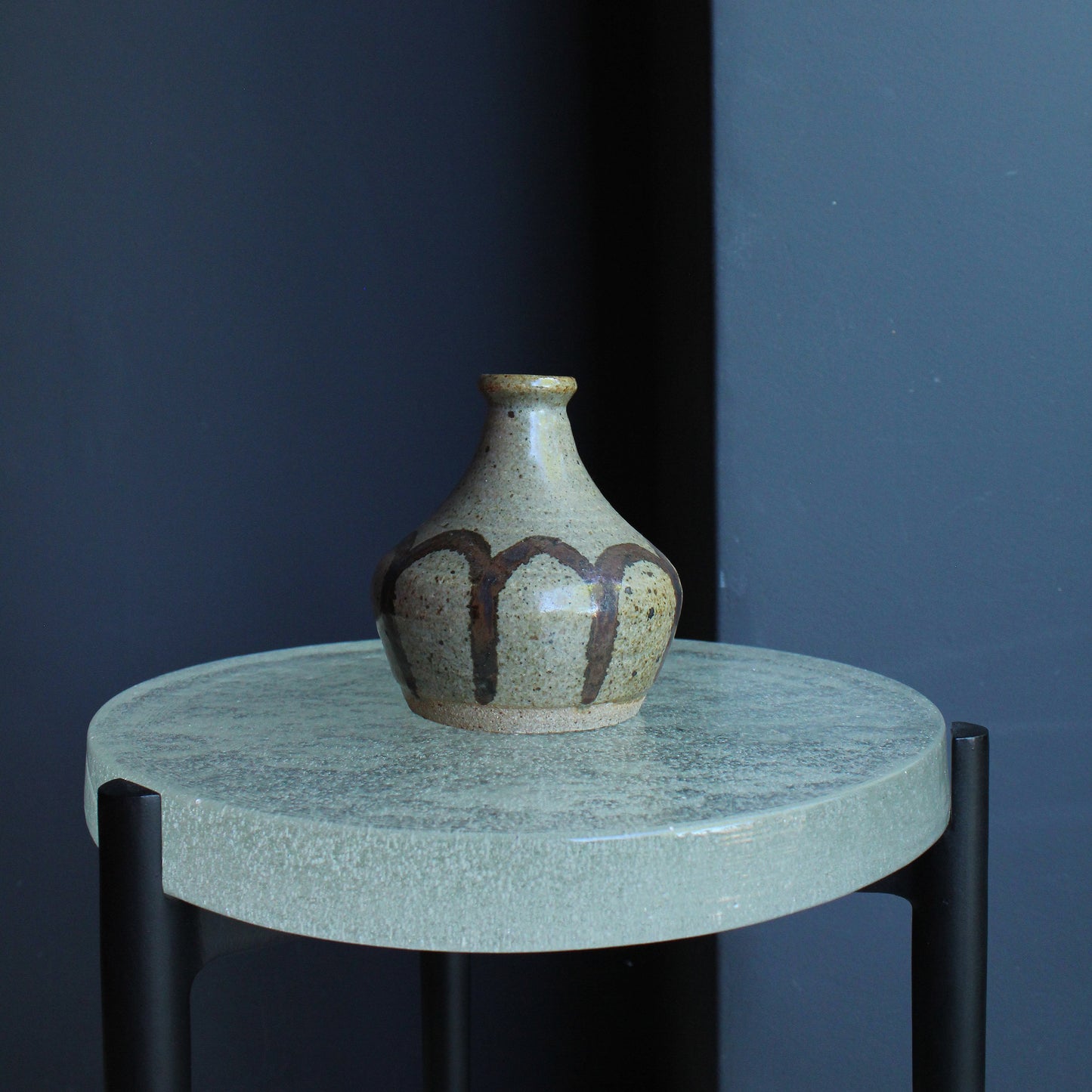 Stoneware Scallop Detail Bud Vase