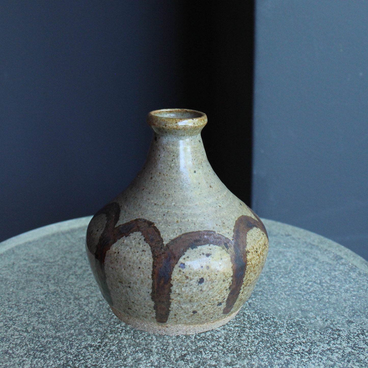 Stoneware Scallop Detail Bud Vase