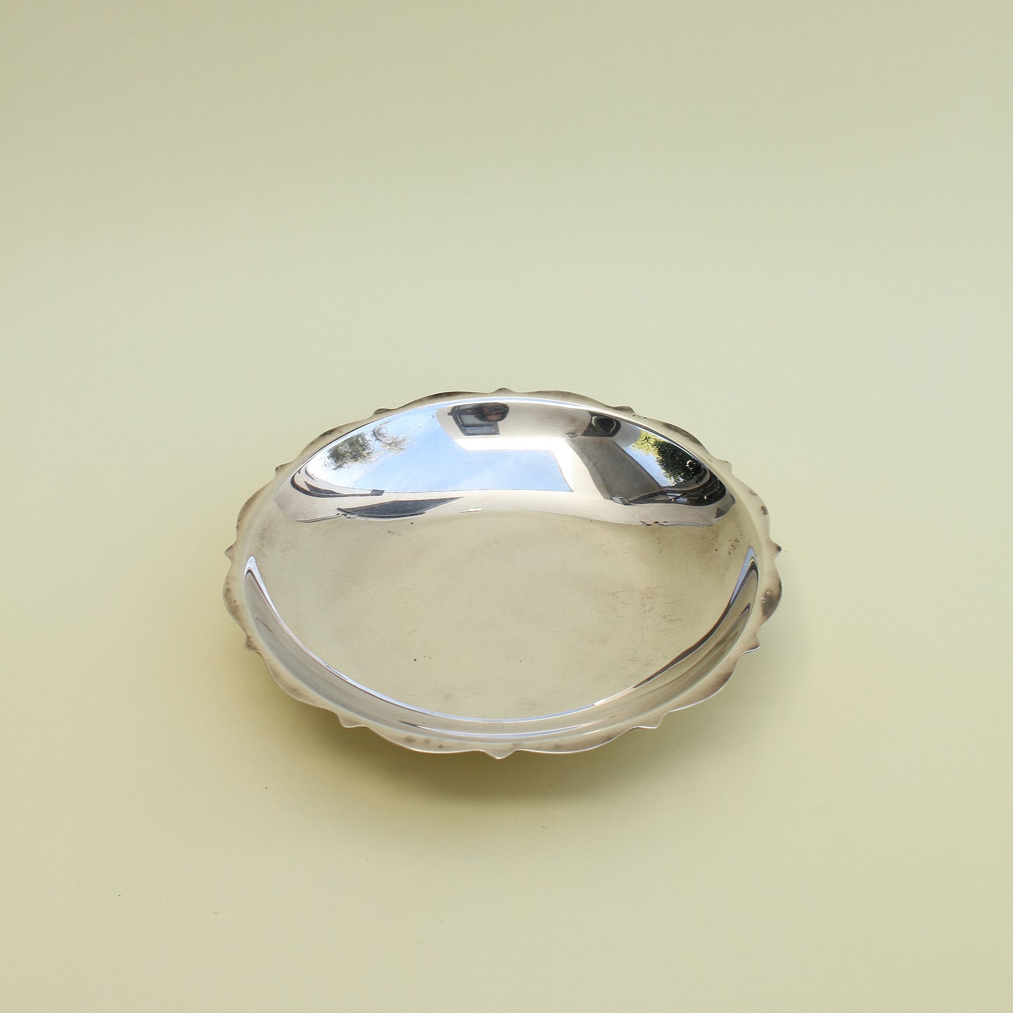 Silver Scalloped Edge Dish