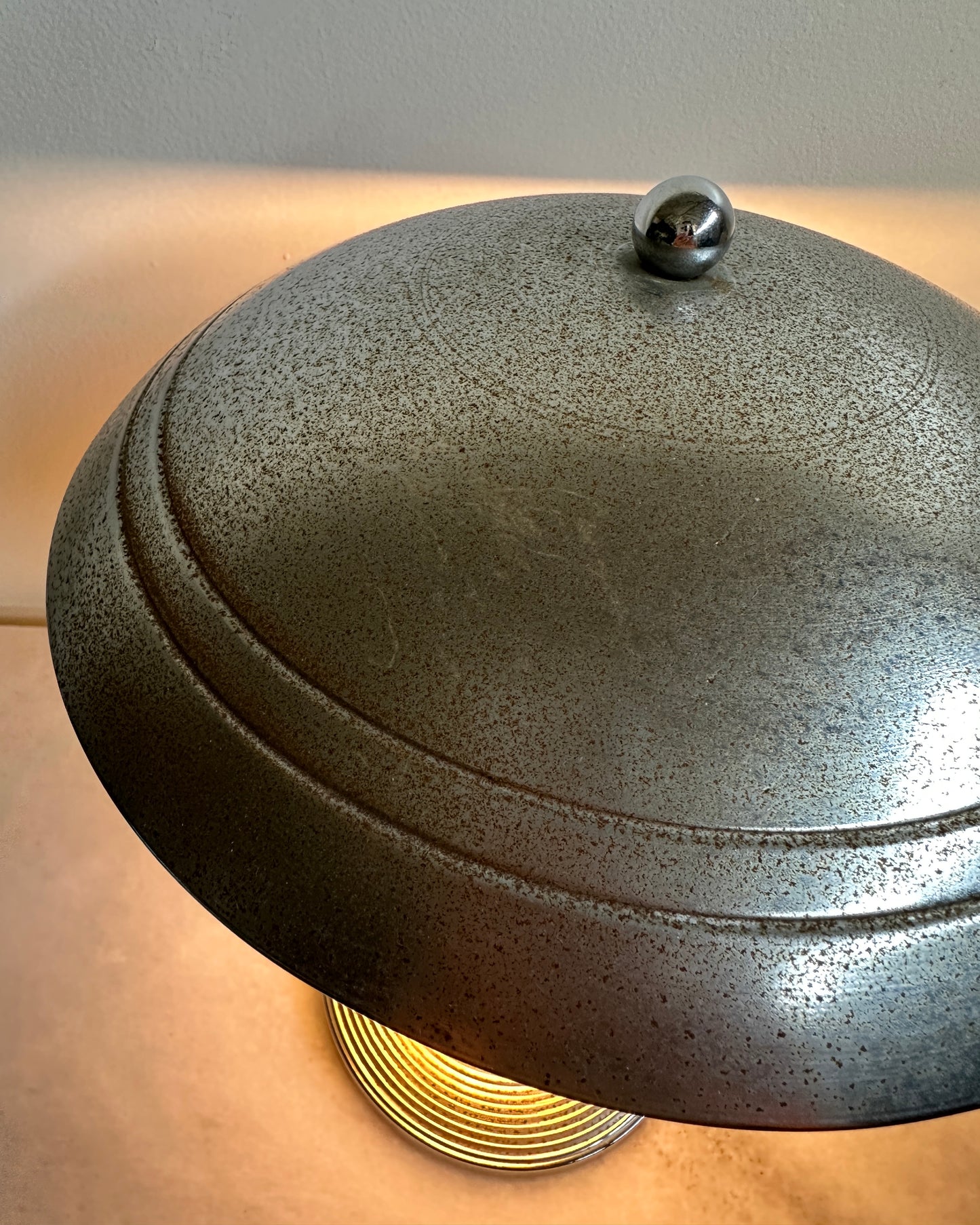 Metal Bauhaus Style Mushroom Desk Lamp