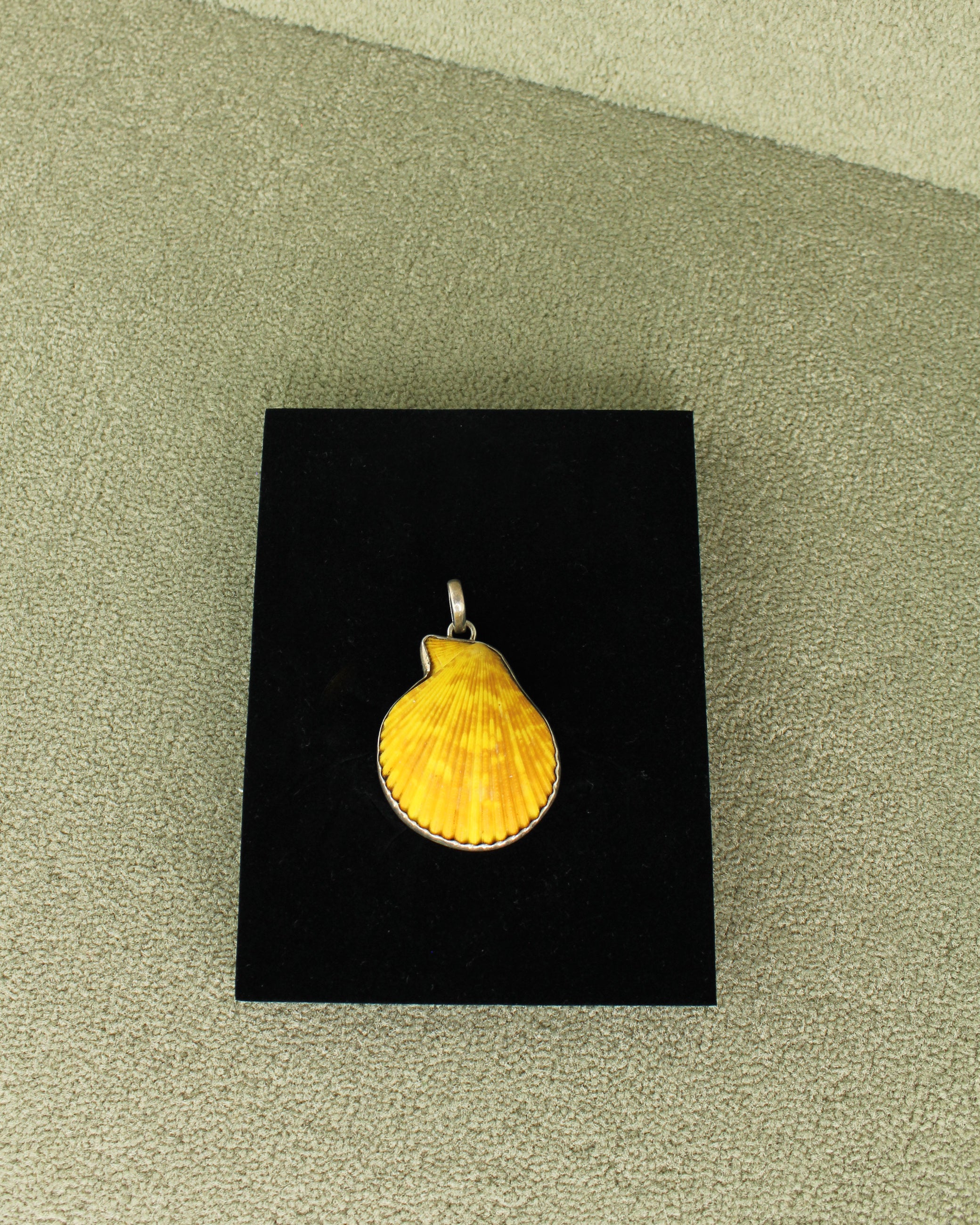 Mustard Shell 20th Century Natural Mustard Yellow Clam Shell Pendant With Sterling ...