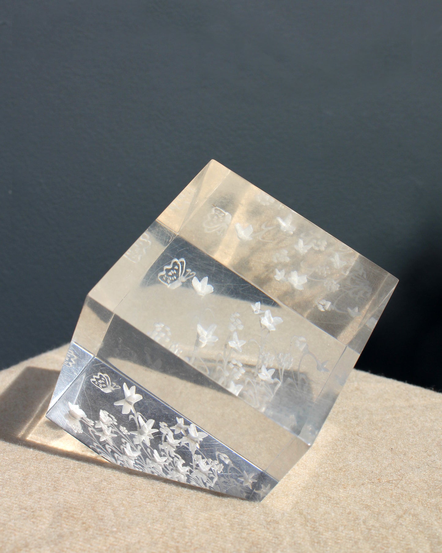 Perspex Floral Etched Paperweight