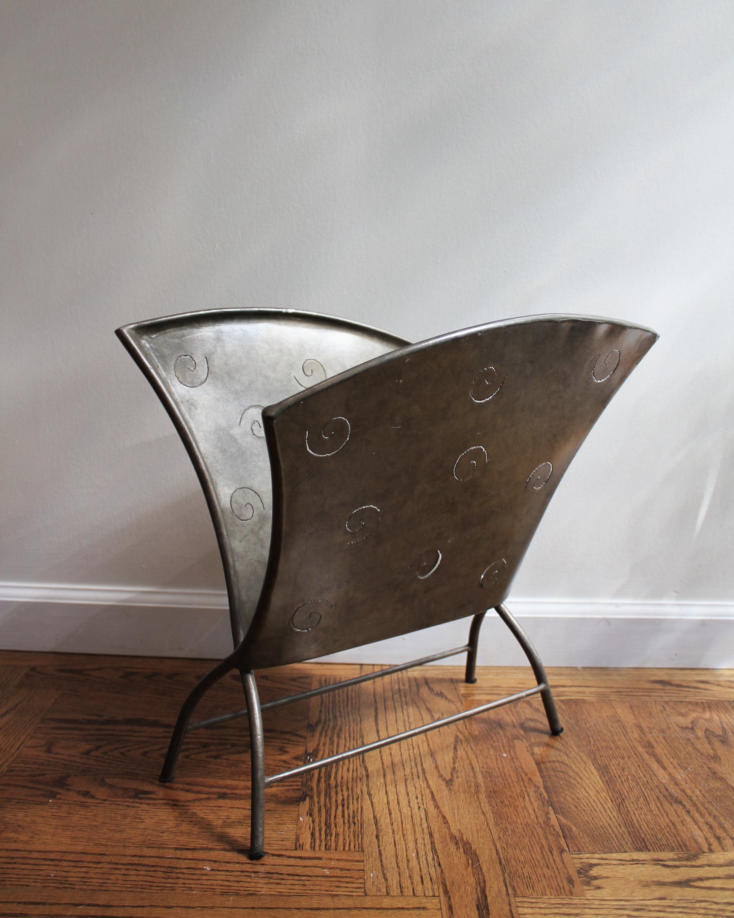 1990s Vintage Brushed Steel 'Spiral' Magazine Stand