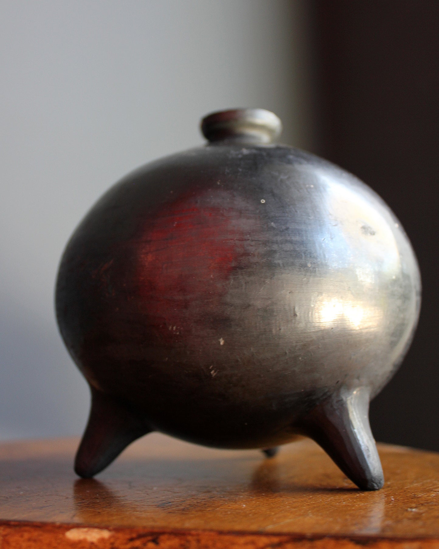 Handmade Round Tripod Vase Silvered Black Glaze