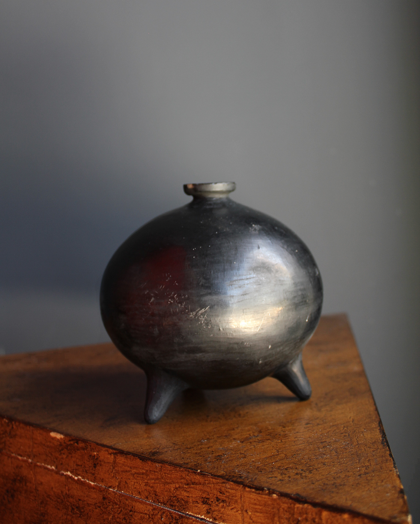 Handmade Round Tripod Vase Silvered Black Glaze