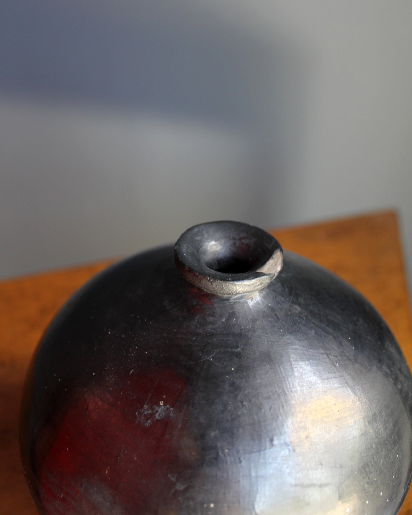 Handmade Round Tripod Vase Silvered Black Glaze