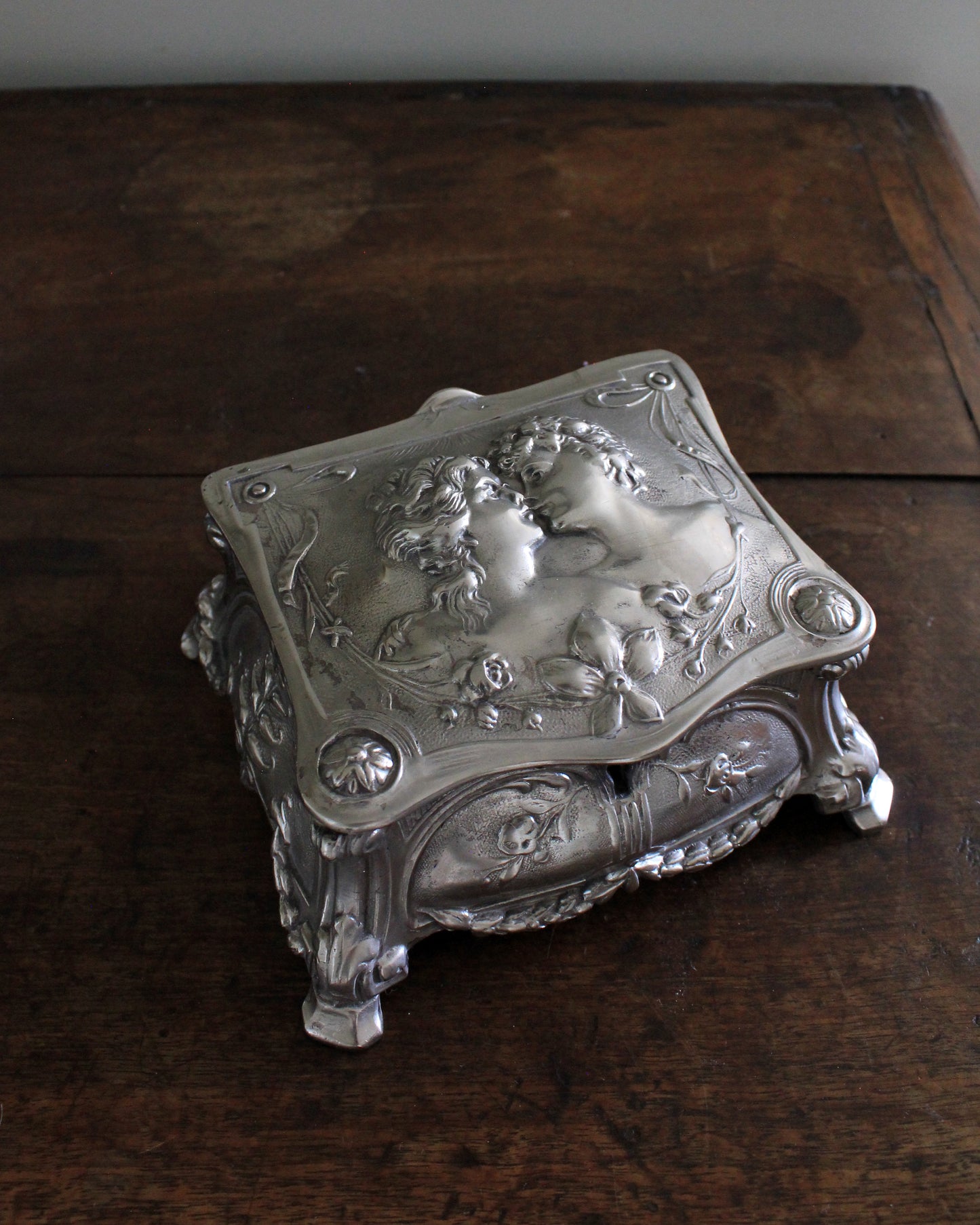 Art Nouveau Silver Plate Kiss Box